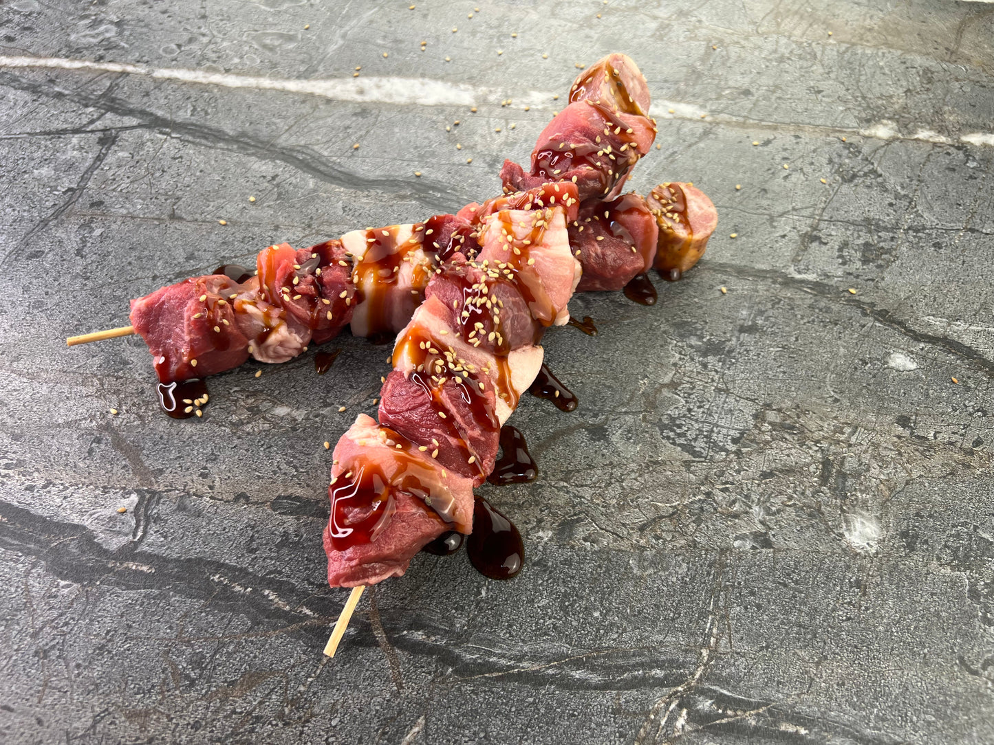 Teriyaki Beef & Pork Skewers / Brochetas Teriyaki Res y Cerdo