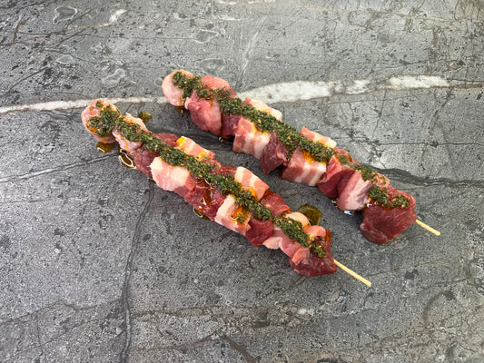 Beef & Pork Skewers W/Chimichurri/ Brochetas Res y Cerdo C/Chimichurri