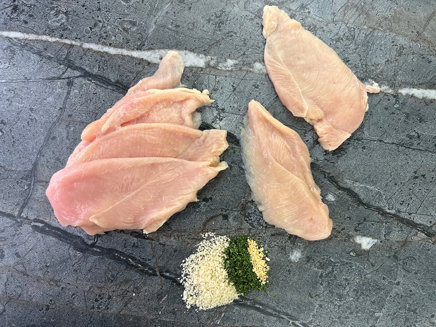 Breaded Chicken / Milanesa de Pollo