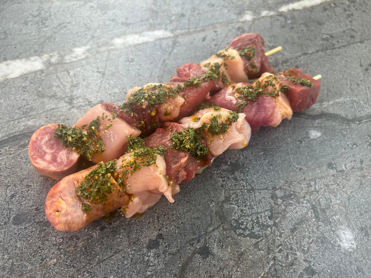 Beef, Pork & Chicken Skewers W/Chimichurri/ Brochetas Pollo, Res y Cerdo C/Chimichurri