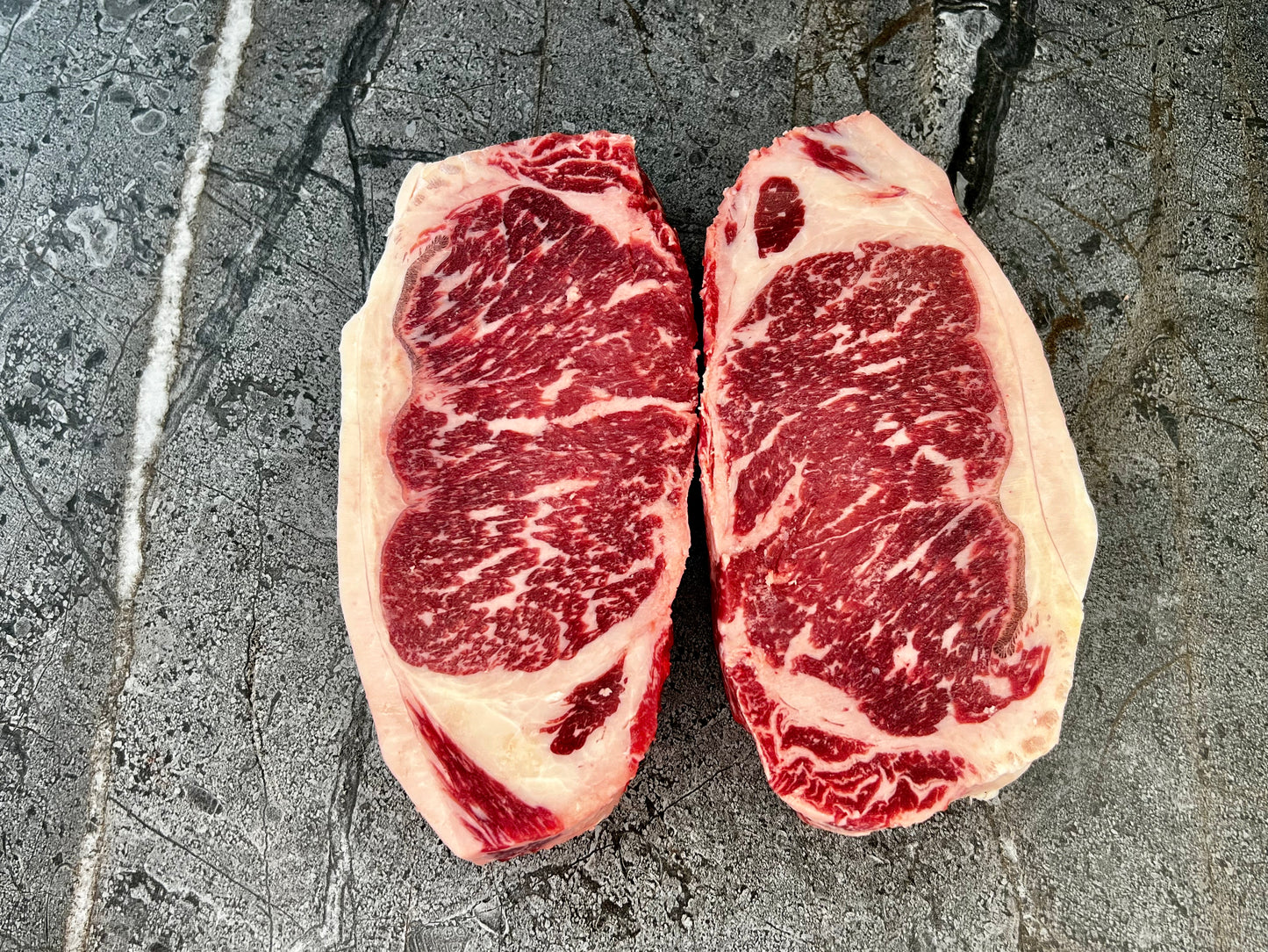 American New York Strip Steak BLACK ANGUS USDA PRIME