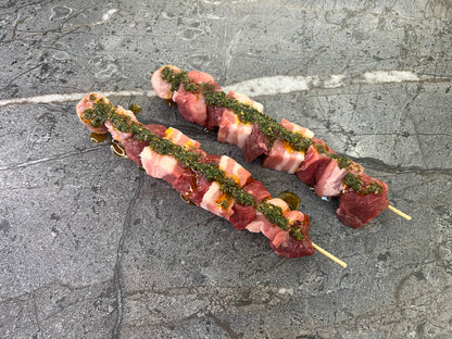 Beef & Pork Skewers W/Chimichurri/ Brochetas Res y Cerdo C/Chimichurri