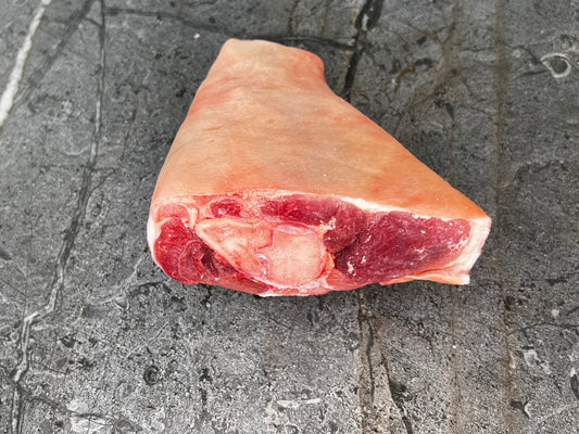 Pork Hock Bone In / Codillo Entero